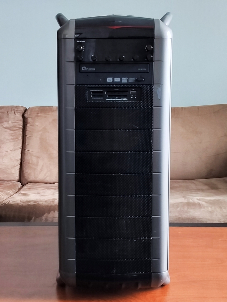 Final front shot of assembled computer.